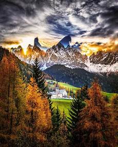 Dolomite Orange