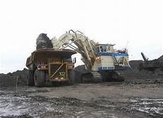 Hydraulic Mining Shovel