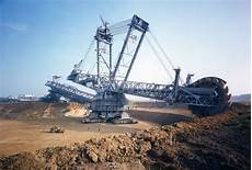 Massive Mining Machine