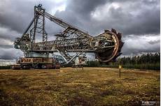Massive Mining Machine